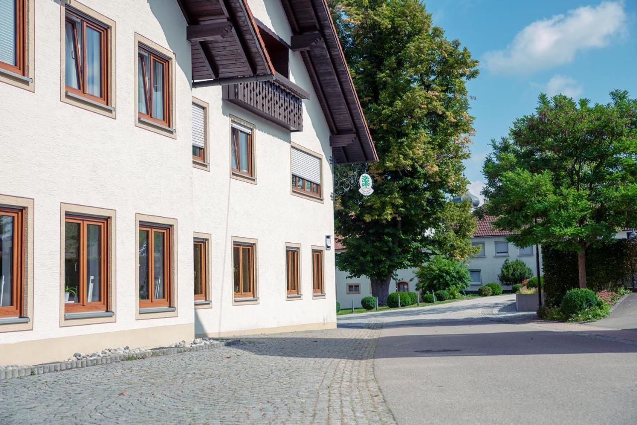 Gasthaus und Pension Zur Linde Rot an der Rot Exterior foto