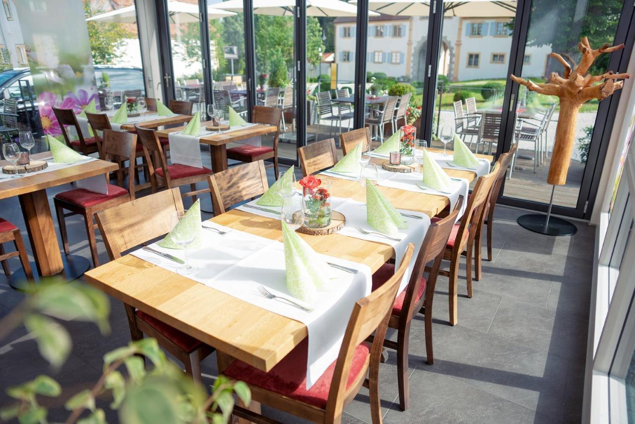 Gasthaus und Pension Zur Linde Rot an der Rot Exterior foto